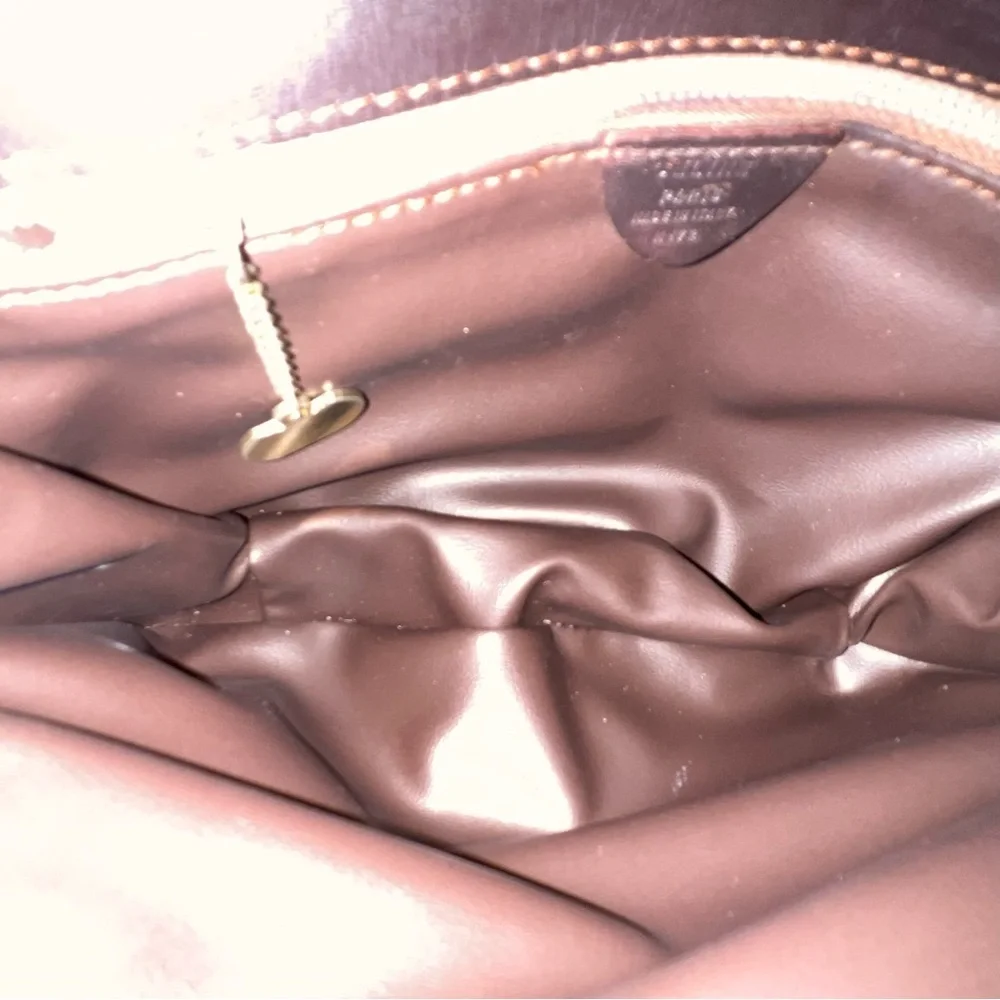 CELINE Signature Line Elegant Dark Brown Leather Shoulder Bag - Picture 13 of 13